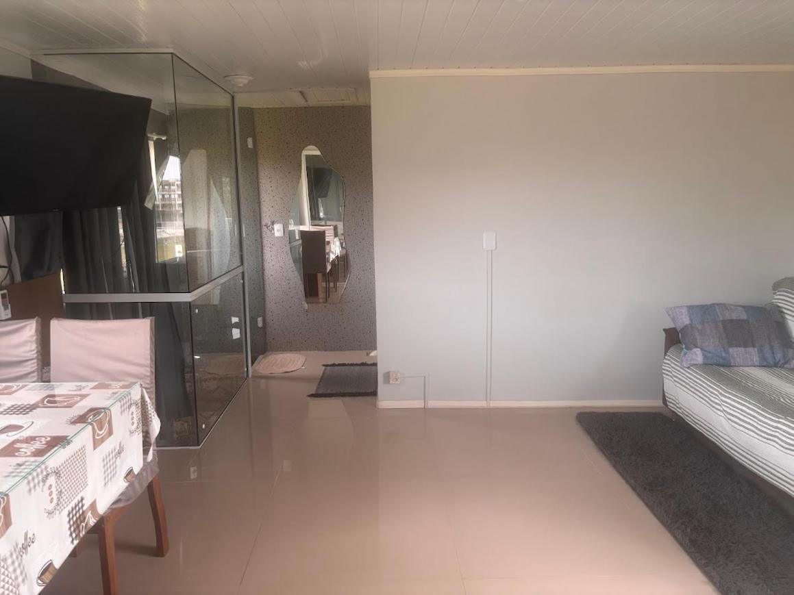 Residencial Marinho Homestay *